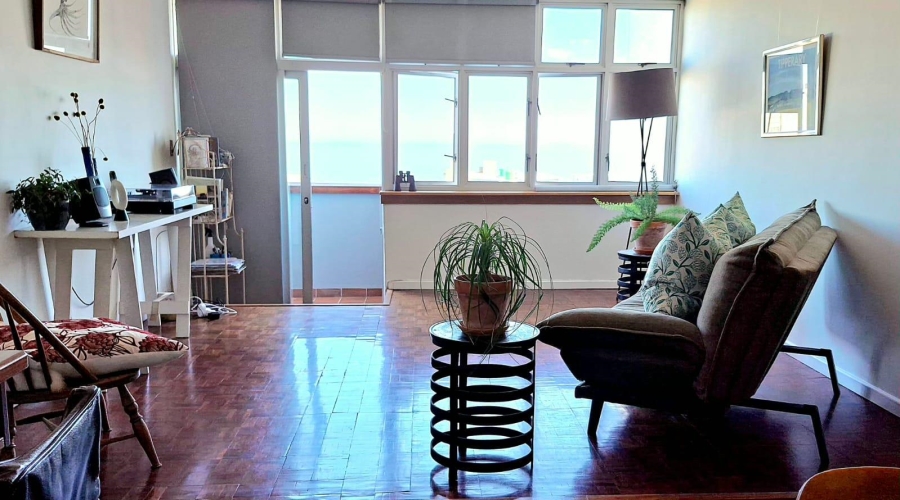 To Let 1 Bedroom Property for Rent in Sea Point Western Cape
